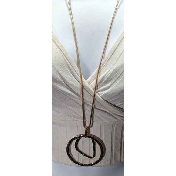 Brutalist Hammered Geometric Gold Tone Open Pendant Necklace - Picture 2 of 8